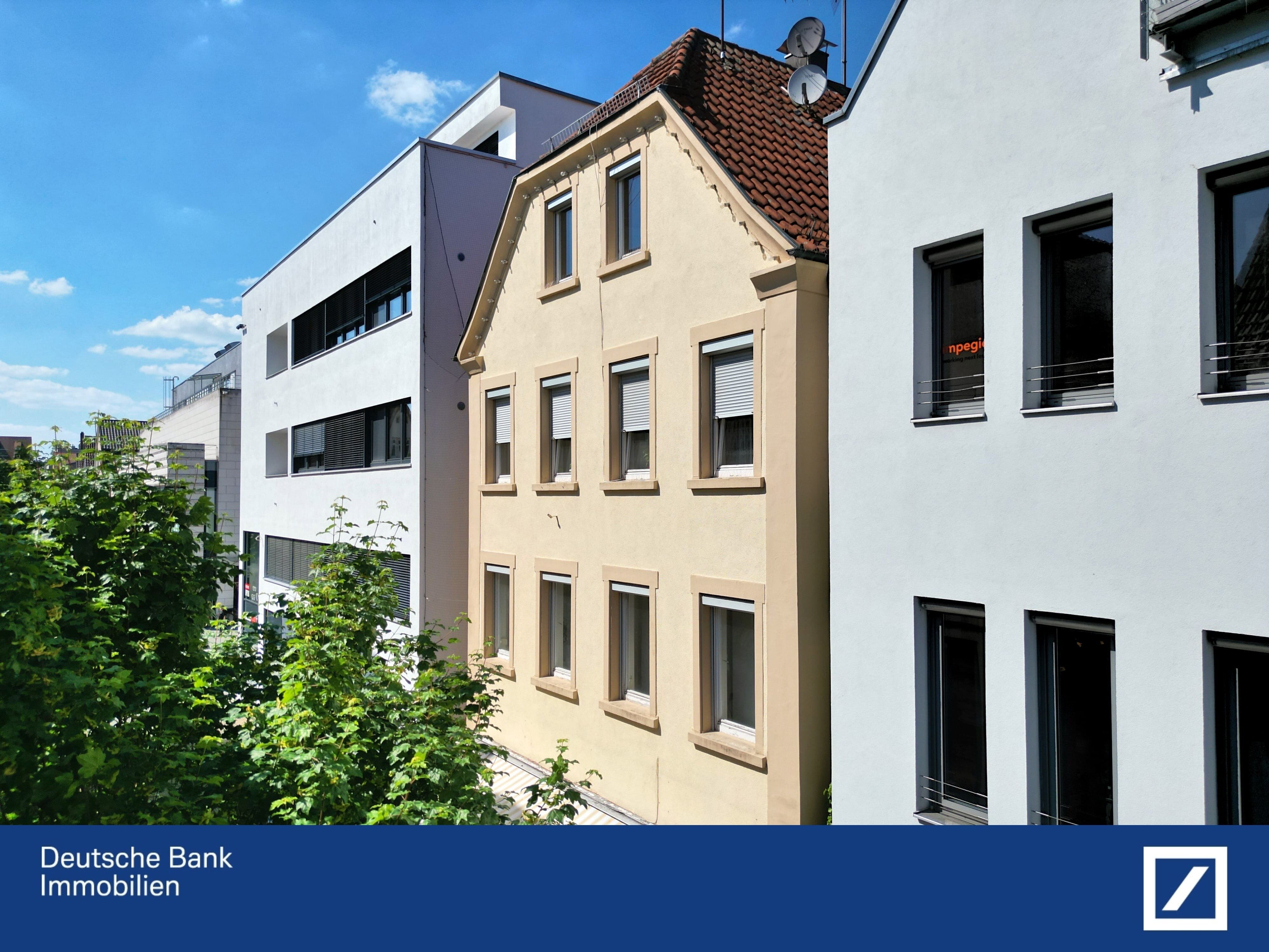 Mehrfamilienhaus zum Kauf als Kapitalanlage geeignet 749.000 € 12 Zimmer 405,2 m²<br/>Wohnfläche 194 m²<br/>Grundstück Göppingen - Stadtzentrum Göppingen 73033