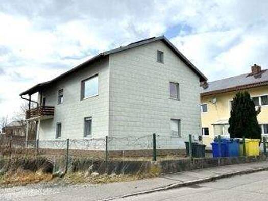 Einfamilienhaus zum Kauf 359.000 € 142,5 m² 1.250 m² Grundstück Gendorf Burgkirchen an der Alz / Au 84508