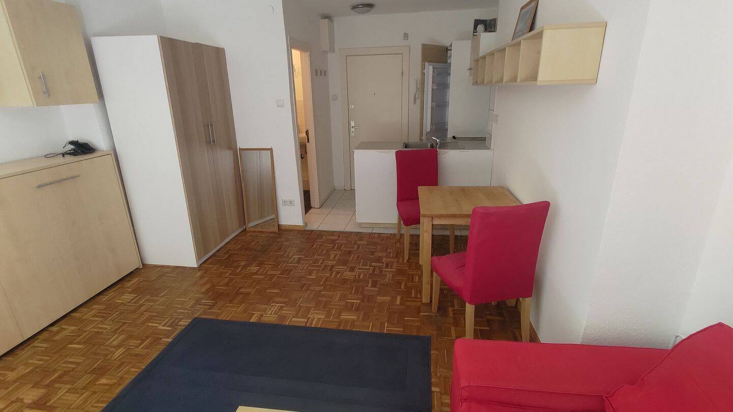 Property thumbnail 3