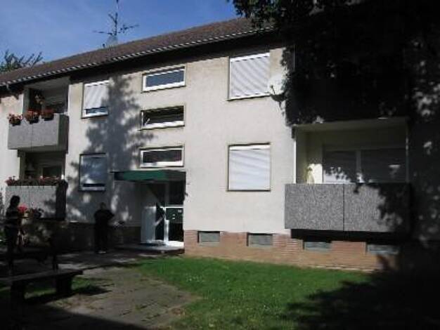Wohnung zur Miete 578 € 3 Zimmer 68 m² 1. Geschoss frei ab 08.06.2025 Grevenbroicher Str. 32 Rath Bedburg 50181