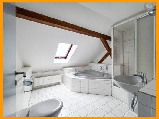 Wohnung zur Miete 445 € 3 Zimmer 71,9 m² 3. Geschoss Kurt-Keicher-Straße 75 Innenstadt Gera 07545