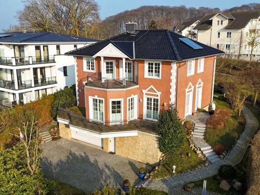 Einfamilienhaus zum Kauf 849.000 € 5 Zimmer 247 m² 695 m² Grundstück Binz Ostseebad Binz 18609
