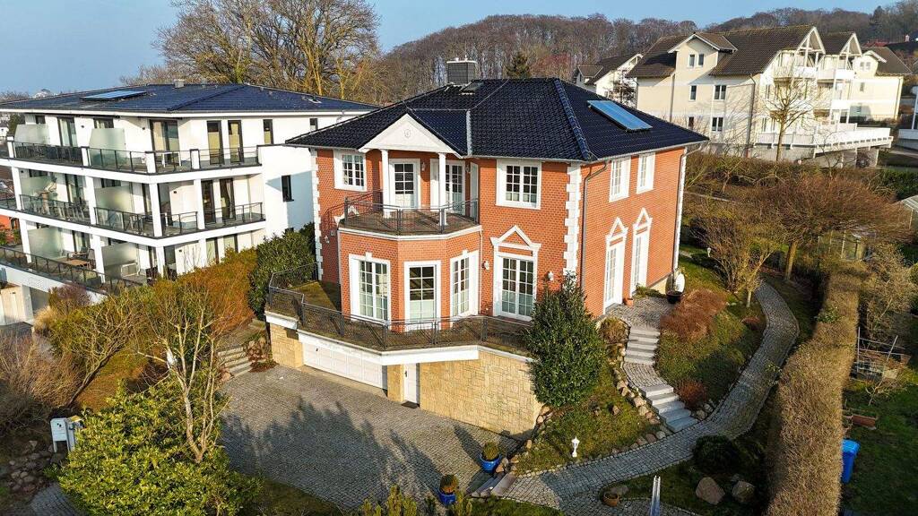 Einfamilienhaus zum Kauf 849.000 € 5 Zimmer 247 m² 695 m² Grundstück Binz Ostseebad Binz 18609