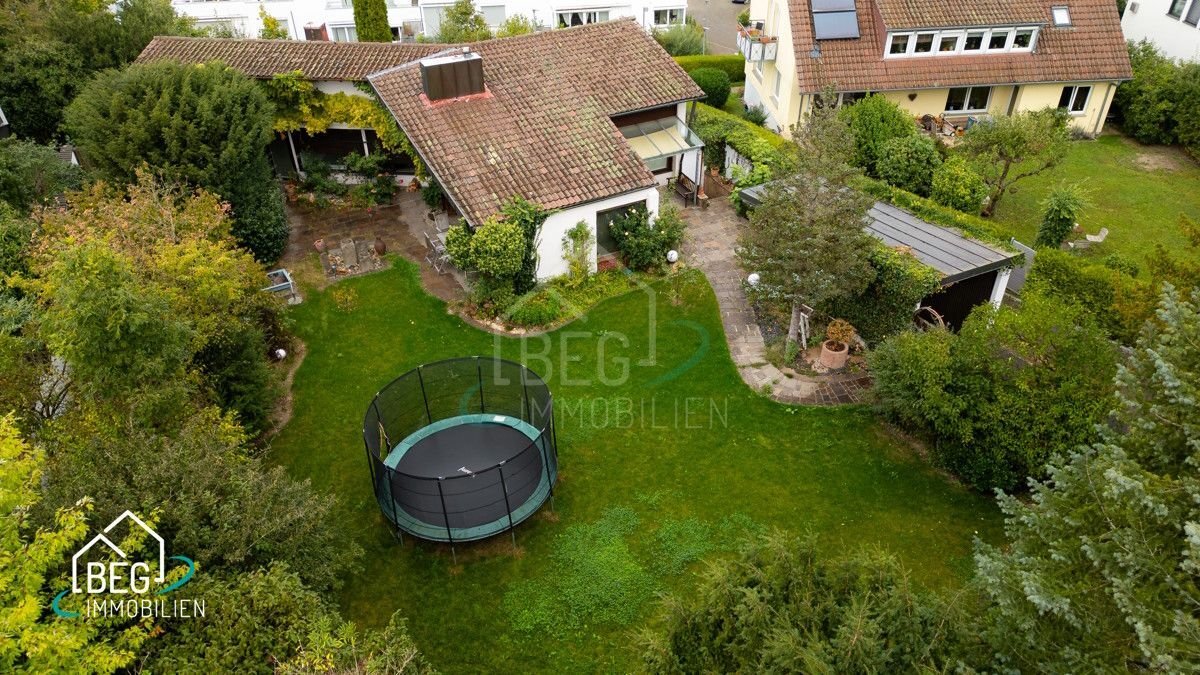 Einfamilienhaus zum Kauf 779.000 € 9 Zimmer 211,8 m²<br/>Wohnfläche 1.360 m²<br/>Grundstück Kreuzäcker Schwäbisch Hall 74523