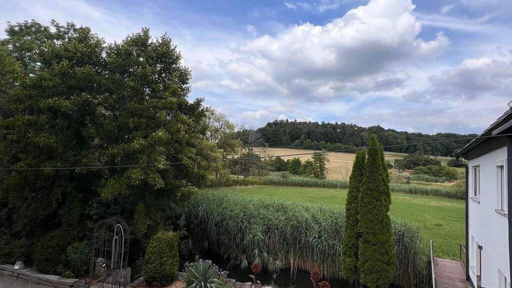 Wohnung zur Miete 730 € 2 Zimmer 81 m² 1. Geschoss frei ab 01.04.2026 Unterrothmühle Feuchtwangen 91555