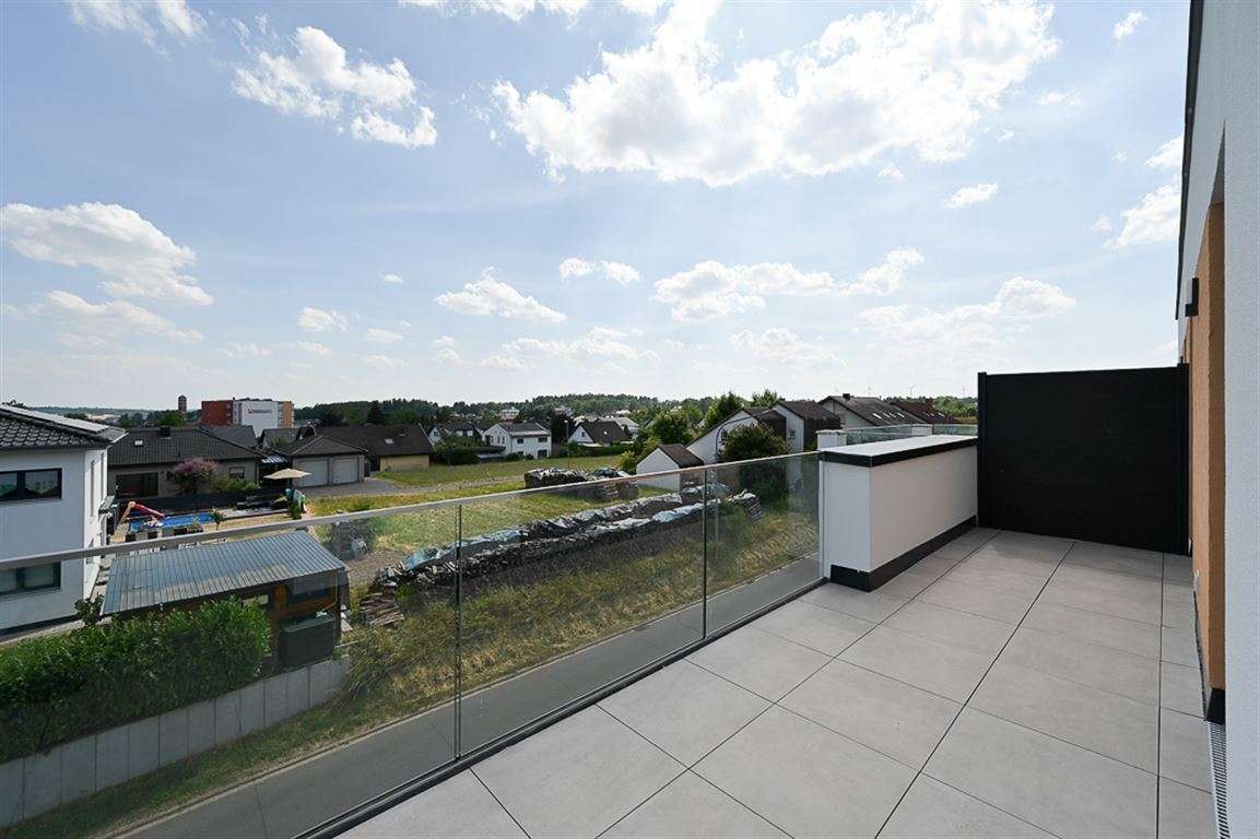 Penthouse zum Kauf 315.000 € 2 Zimmer 78 m²<br/>Wohnfläche 3.<br/>Geschoss Walldürn Walldürn 74731