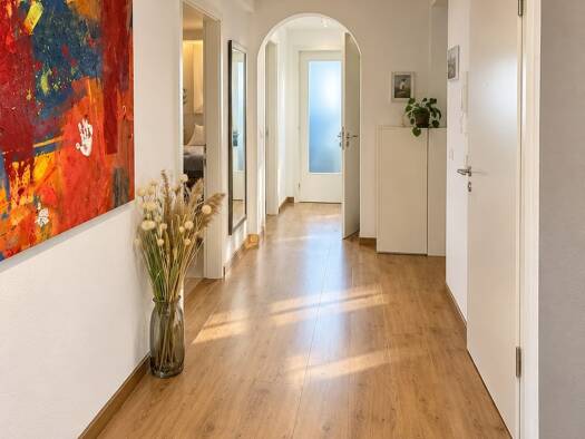 Wohnung zur Miete 800 € 3 Zimmer 100 m² Geschoss 2/3 frei ab 01.12.2026 Schwaig Schwaig bei Nürnberg 90571