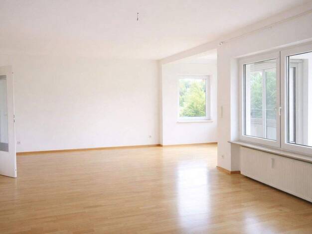 Terrassenwohnung zur Miete 1.250 € 4 Zimmer 133 m² Niedernhausen 65527