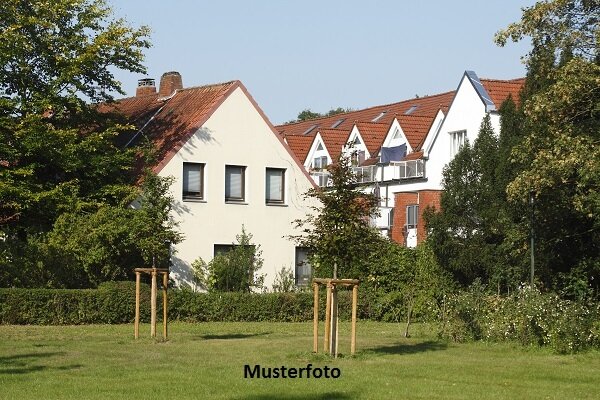 Wohnung zum Kauf Zwangsversteigerung 160.000 € 2 Zimmer 62 m²<br/>Wohnfläche Weststadt Weinheim 69469