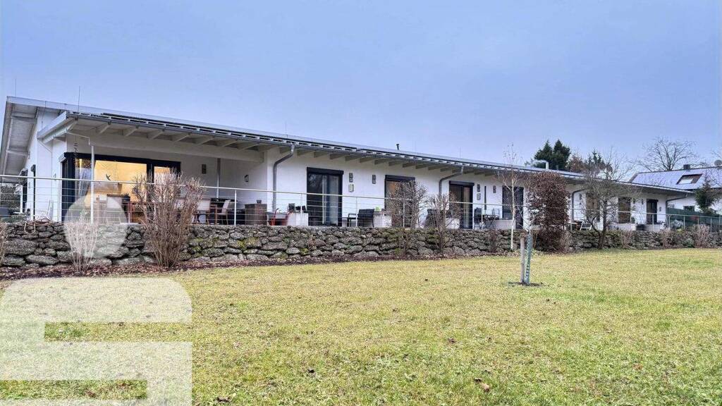 Studio zum Kauf 169.000 € 1 Zimmer 32,3 m² Perach 84567