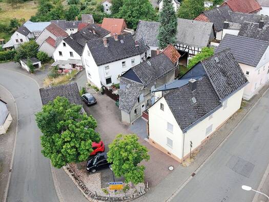 Einfamilienhaus zum Kauf 49.000 € 4 Zimmer 72 m² 300 m² Grundstück Bermoll Aßlar 35614