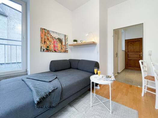 Wohnung zur Miete auf Zeit 900 € 1 Zimmer 15 m² frei ab sofort Aachen Aachen 52064