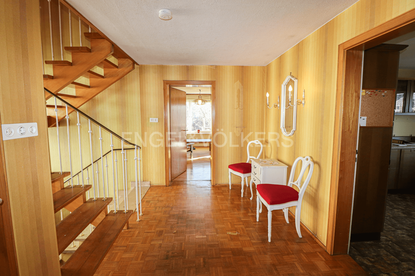 Einfamilienhaus zum Kauf - Ansicht 2
