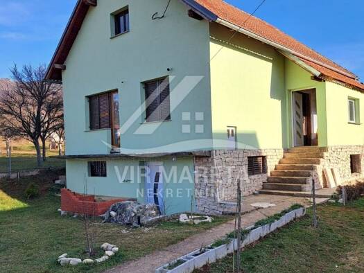 Haus zum Kauf 59.000 € 2 Zimmer 65 m² 763 m² Grundstück Donji Lapac