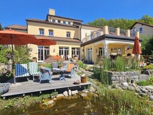Einfamilienhaus zum Kauf 6 Zimmer 270,2 m² 895 m² Grundstück Dörrmorsbach Haibach 63808