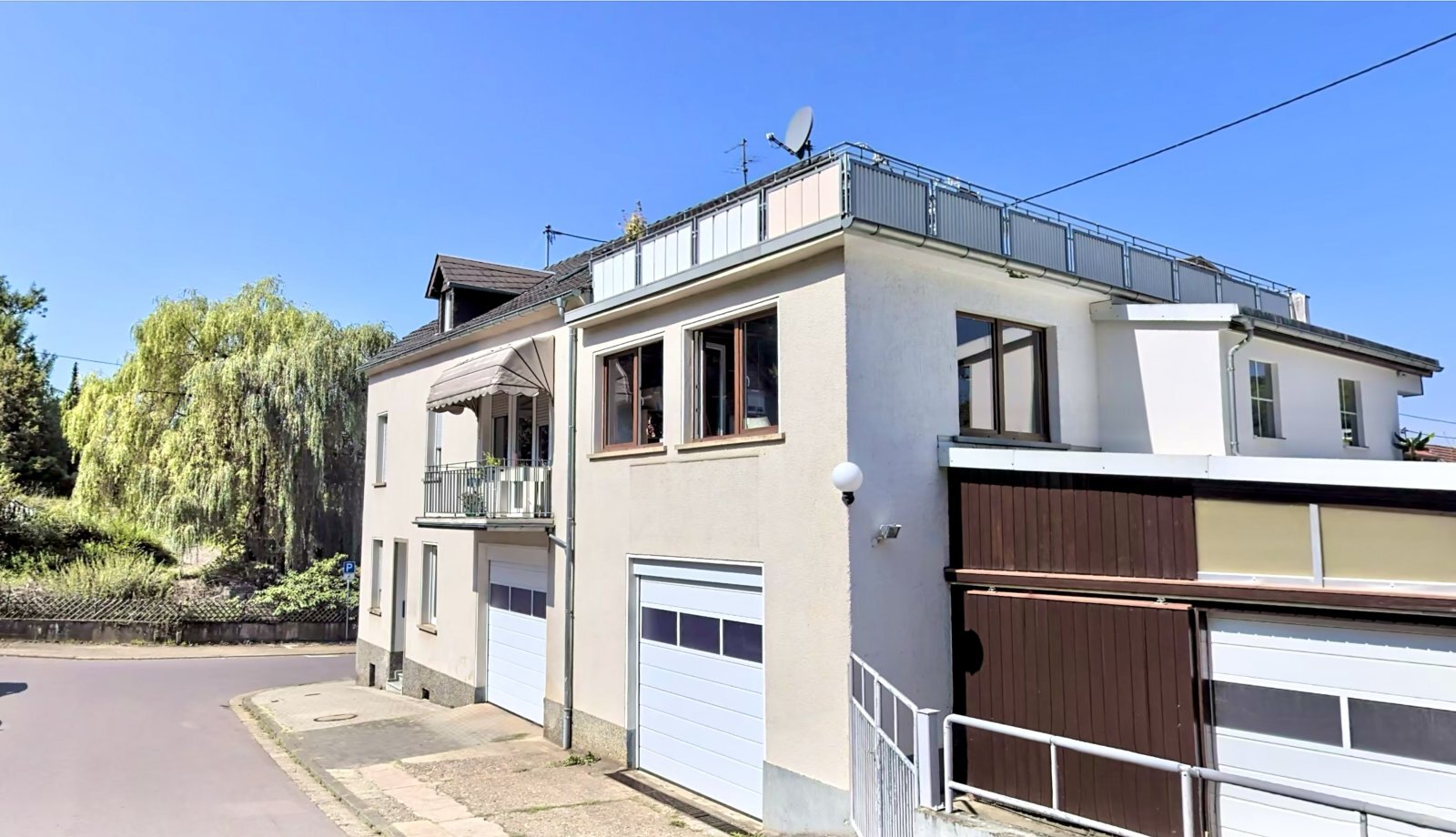 Einfamilienhaus zum Kauf 345.000 € 8 Zimmer 250 m²<br/>Wohnfläche 496 m²<br/>Grundstück 01.02.2025<br/>Verfügbarkeit Merzig Merzig 66663