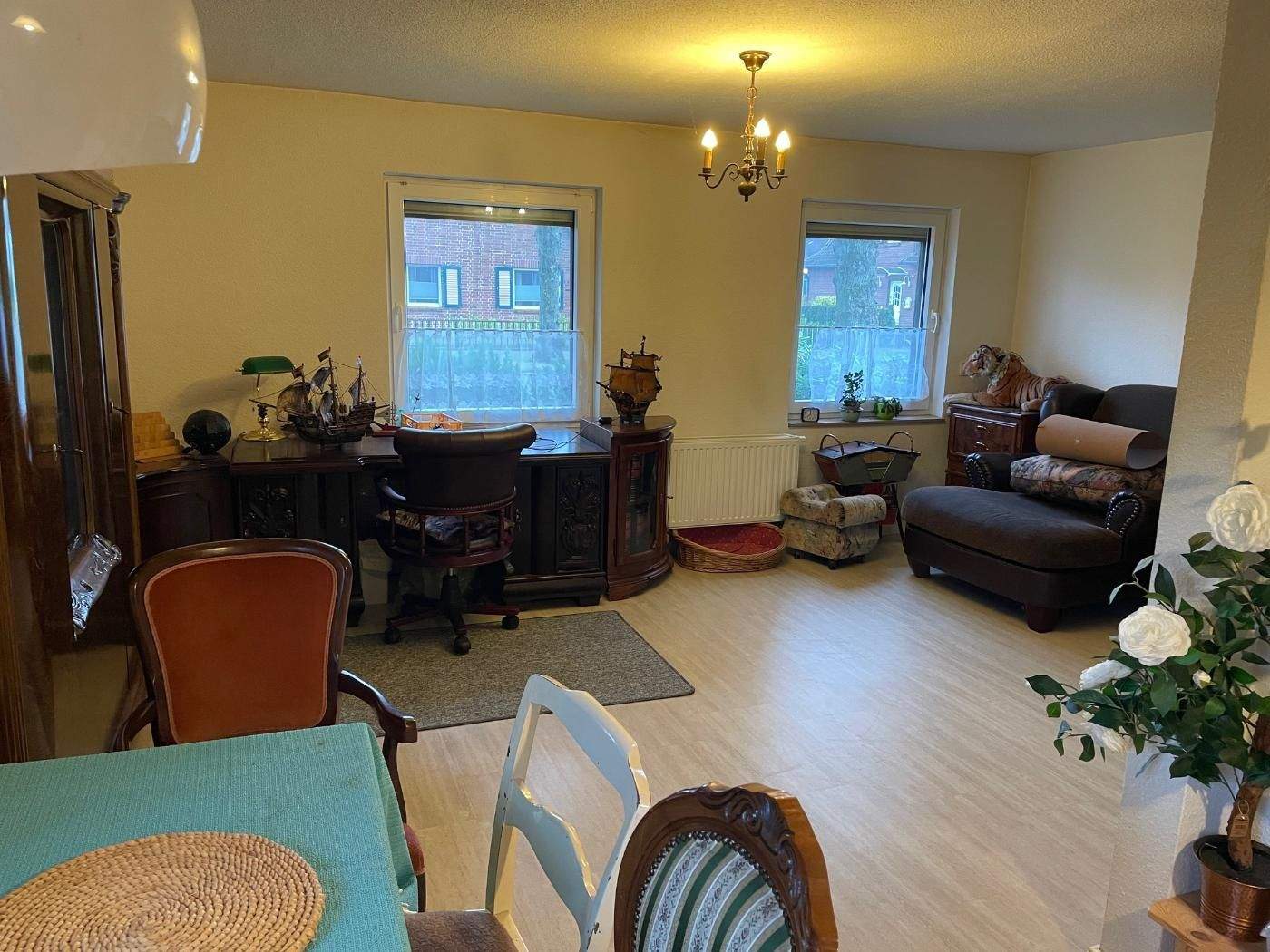 Immobilie in Parchim - Charmante Doppelhaushälfte in 19370 Parchim! Modernisiert, ruhig gelegen und mit großem Grundstück - Bild 2