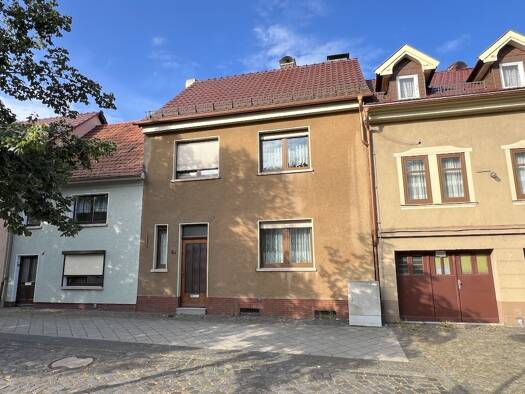 Reihenmittelhaus zum Kauf 95.000 € 4 Zimmer 108 m² 190 m² Grundstück Ohrdruf 99885