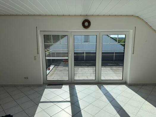 Terrassenwohnung zur Miete 650 € 3 Zimmer 90 m² Geschoss 1/2 frei ab 01.09.2026 Atteln Lichtenau 33165