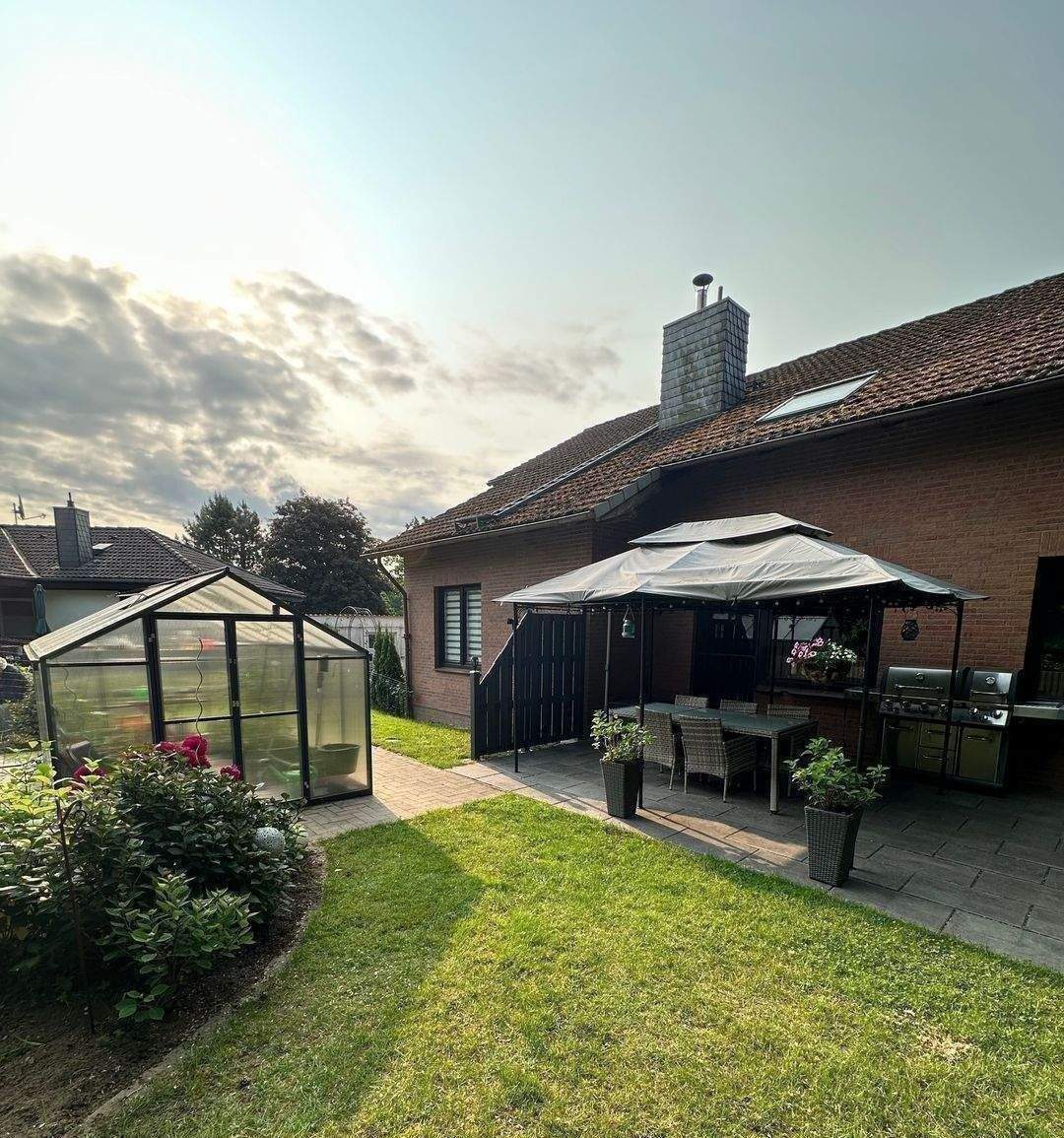 Immobilie in Dollern - ***VERKAUFT*** Wohnhaus für die große Familie! - Bild 0