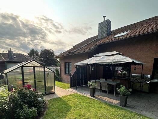 Haus zum Kauf 429.000 € 6 Zimmer 210 m² 734 m² Grundstück Osterberg 29 Dollern 21739