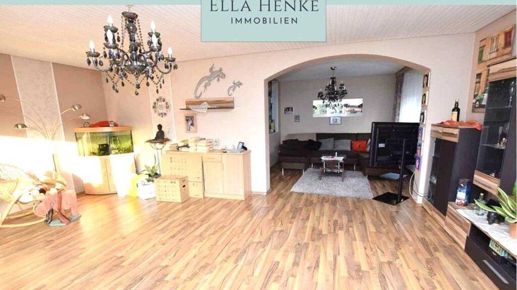 Haus zum Kauf 299.000 € 6 Zimmer 225 m² 783 m² Grundstück Sandkamp Wolfsburg 38442