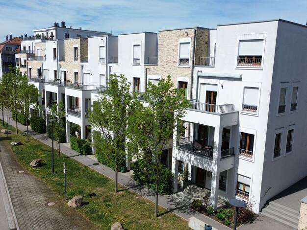 Reihenmittelhaus zur Miete 1.950 € 5 Zimmer 133,6 m² frei ab sofort Babostraße 23 Ostenviertel Regensburg 93055