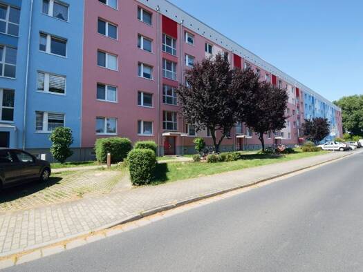 Wohnung zur Miete 255 € 2 Zimmer 49,1 m² 4. Geschoss frei ab 01.11.2026 Gartenstraße 2 g Nünchritz Nünchritz 01612