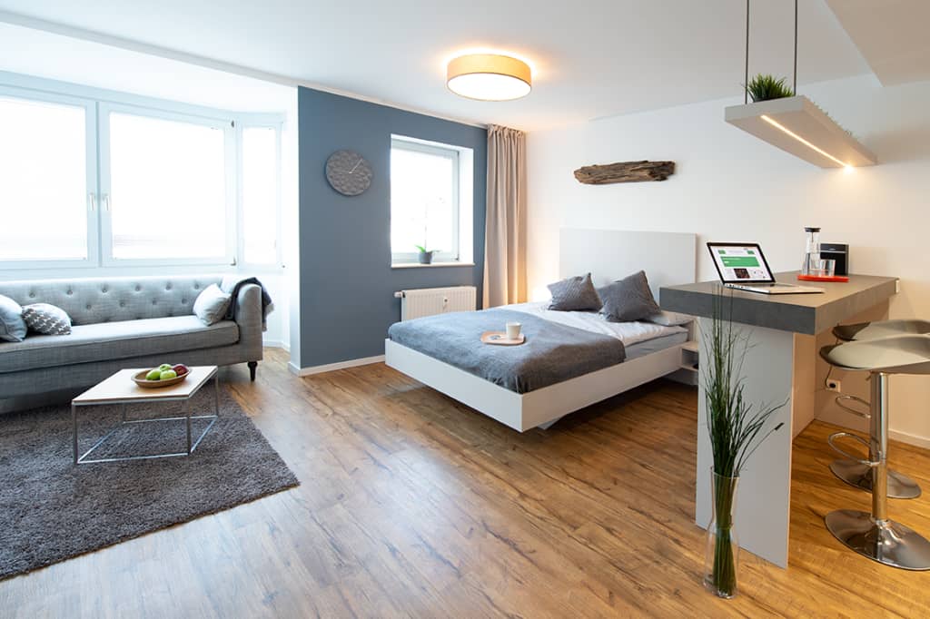 Wohnung zur Miete Wohnen auf Zeit 1.350 € 1 Zimmer 35 m²<br/>Wohnfläche 01.07.2025<br/>Verfügbarkeit Gerresheimer Straße Stadtmitte Düsseldorf 40211