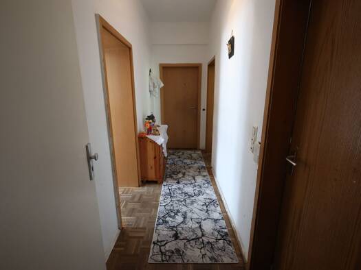 Wohnung zum Kauf 100.000 € 3 Zimmer 70 m² 2. Geschoss Ostviertel Essen 45139