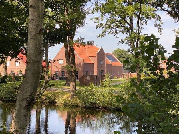 Einfamilienhaus zum Kauf provisionsfrei 779.000 € 8 Zimmer 280 m² 2.813 m² Grundstück Elisabethfehn Barßel 26676