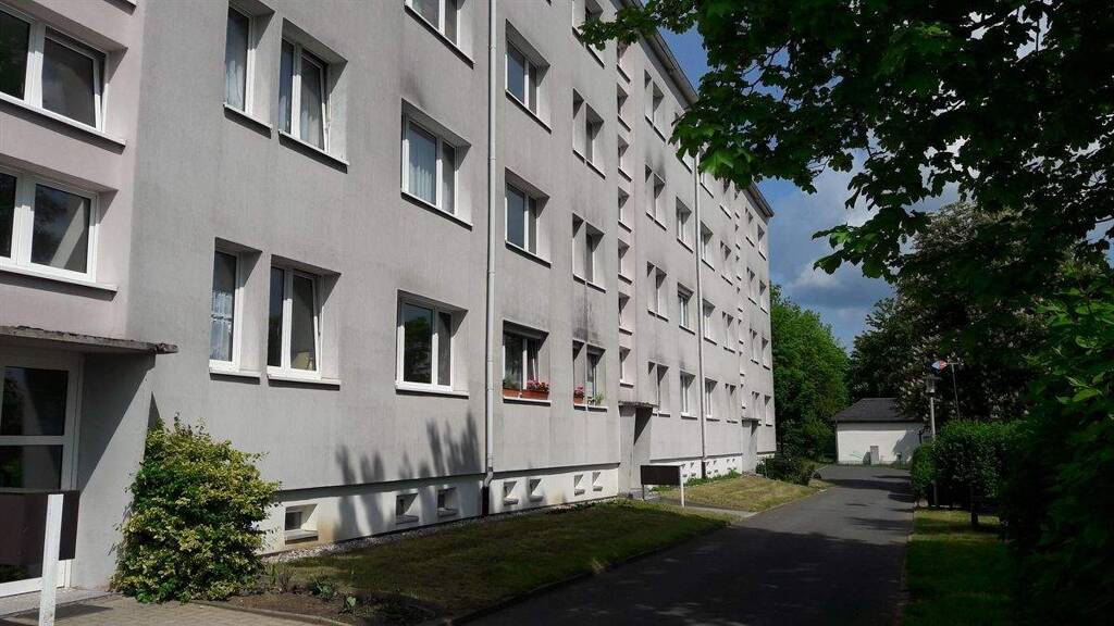 Wohnung zur Miete 350 € 2 Zimmer 46,9 m² Rosenweg 22 Lobenstein Bad Lobenstein 07356