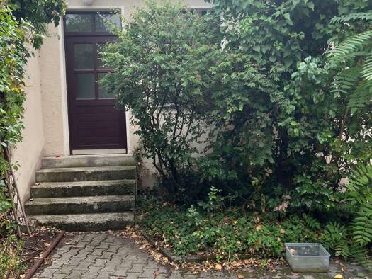 Wohnung zur Miete 640 € 2 Zimmer 72,4 m² frei ab 01.11.2026 Rudolf-Breitscheid-Straße 23 Innenstadt Fürth 90762