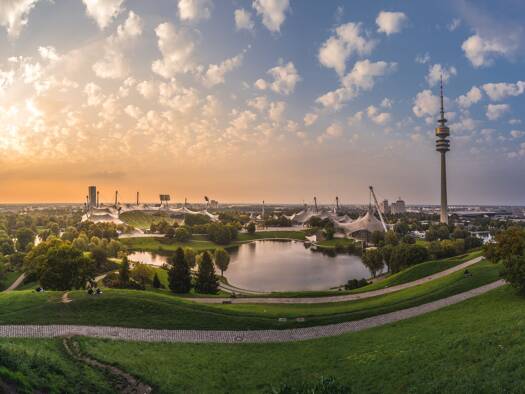 Wohnung zum Kauf 450.000 € 3 Zimmer 87 m² 6. Geschoss Moosach München 80993