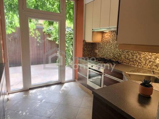 Haus zur Miete 1.550 € 5 Zimmer 120 m² 160 m² Grundstück frei ab sofort Favoriten 1100