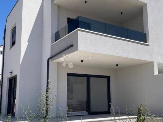 Mehrfamilienhaus zum Kauf 399.000 € 4 Zimmer 134 m² Vodice Vodice 22211