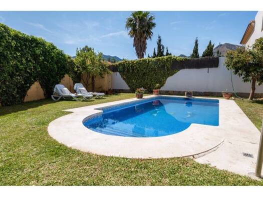 Chalet zum Kauf 895.000 € 5 Zimmer 225 m² 441 m² Grundstück Benalmádena 29630