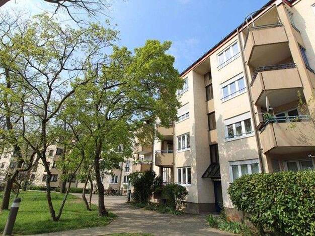 Wohnung zur Miete 572 € 3 Zimmer 74,8 m² 3. Geschoss frei ab 13.12.2025 Otto-Wels-Str. 32 Grünwinkel Karlsruhe 76189