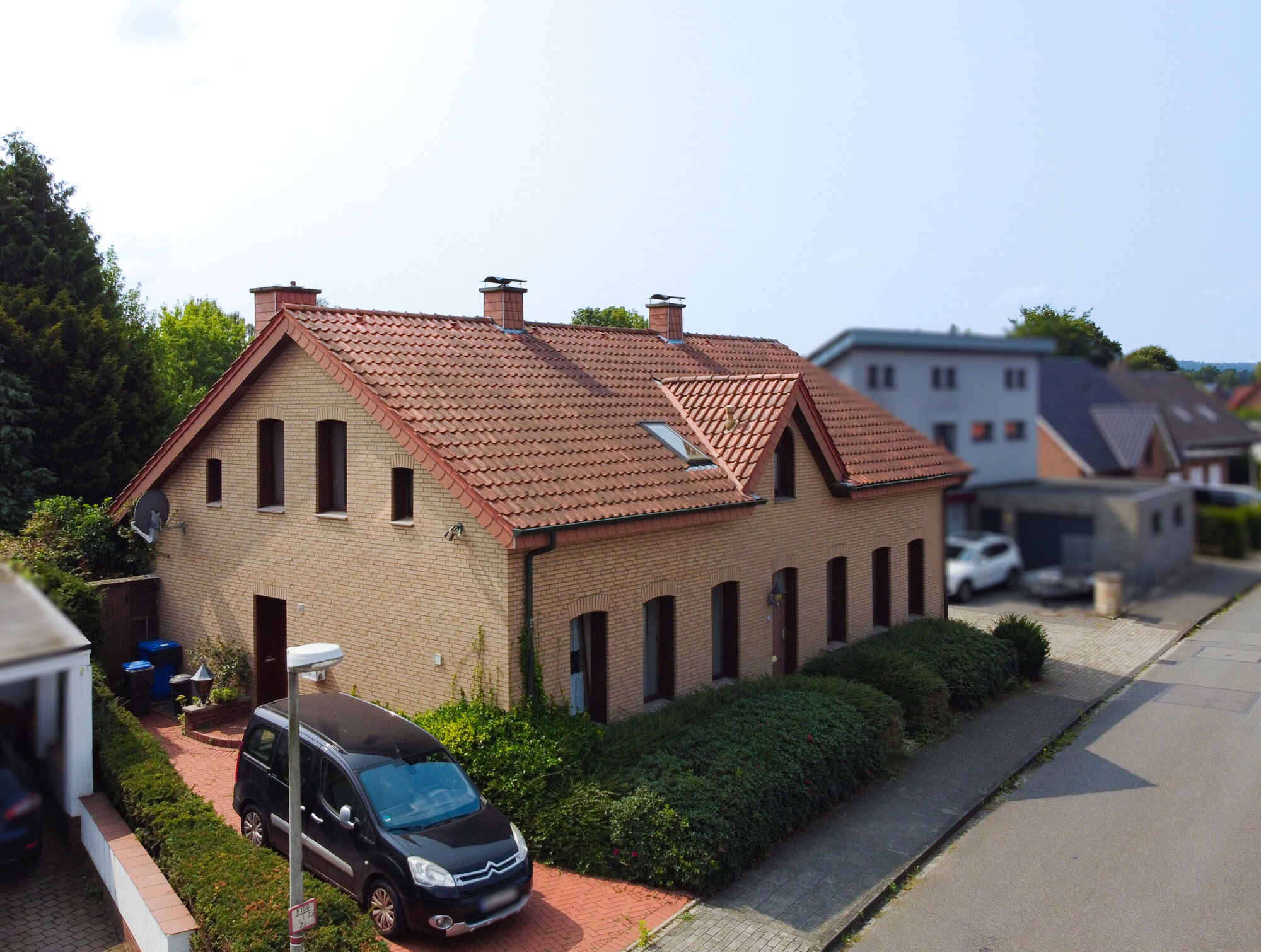 Einfamilienhaus zum Kauf 349.000 € 8 Zimmer 197,6 m²<br/>Wohnfläche 1.106 m²<br/>Grundstück Stadt Ibbenbüren 49477