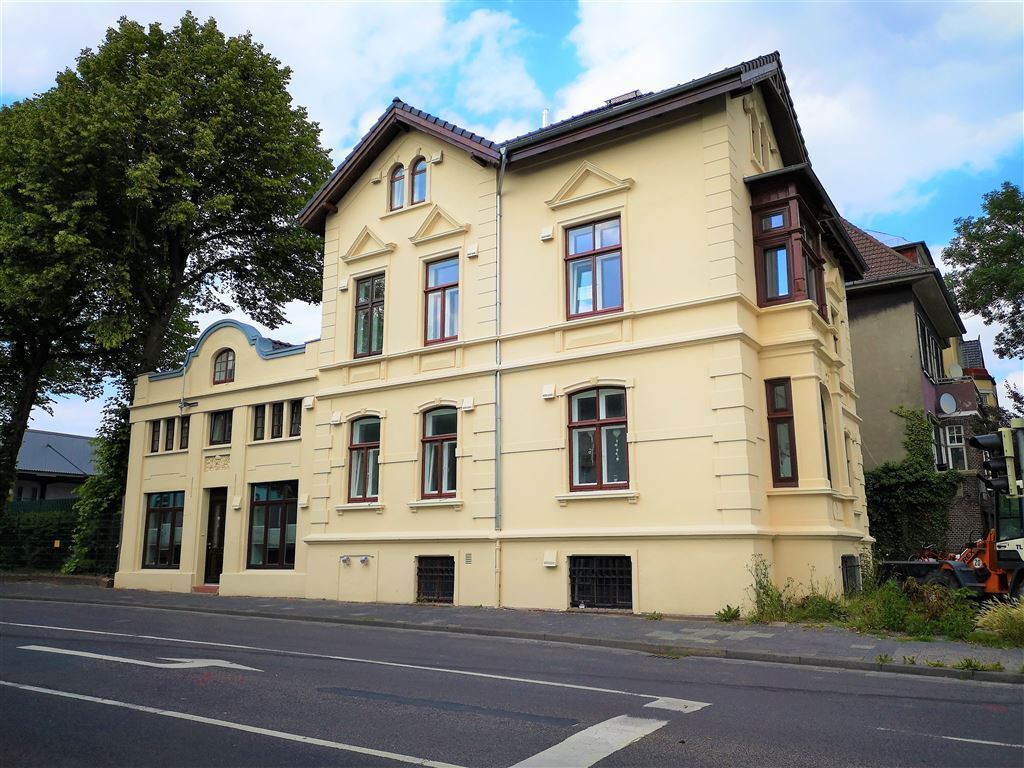 Haus zum Kauf 995.000 € 20 Zimmer 503,9 m²<br/>Wohnfläche 476 m²<br/>Grundstück Stadtzentrum Emden 26725