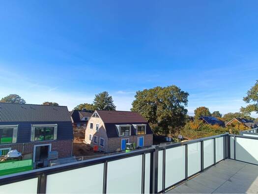 Penthouse zur Miete - Erstbezug 1.330 € 3 Zimmer 86,6 m² 3 Geschosse frei ab 15.11.2026 Kisdorf 24629