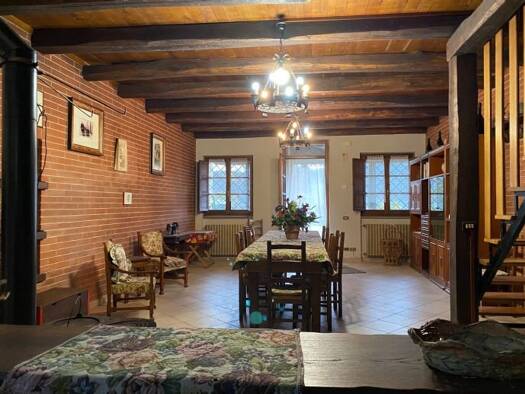 Doppelhaushälfte zum Kauf 79.000 € 6 Zimmer 168 m² 15.200 m² Grundstück frei ab sofort Bormida 17045