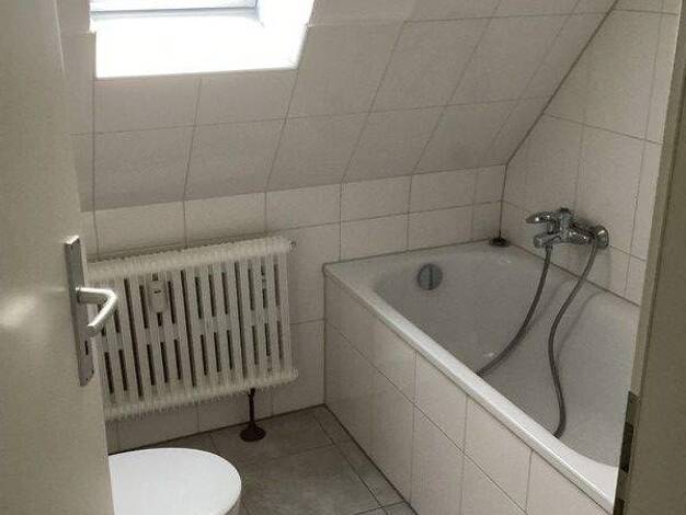 Wohnung zur Miete 275 € 2 Zimmer 34,4 m² frei ab 24.01.2026 Heistr. 49 Erle Gelsenkirchen 45891