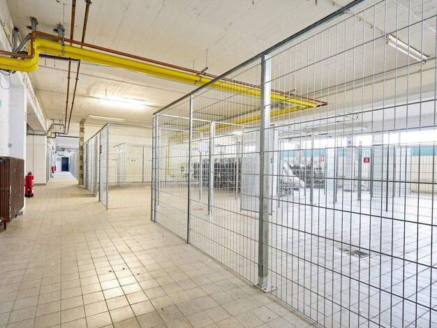 Lagerhalle zur Miete 25 m² Lagerfläche teilbar ab 25 m² Am Trippelsberg 92 Holthausen Stadtbezirk 9 40589