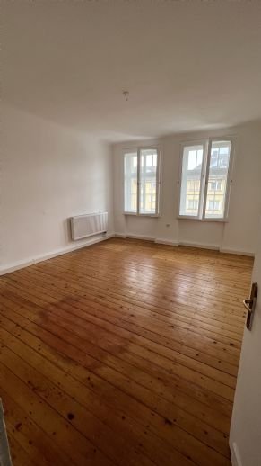 Wohnung zur Miete 790 € 4 Zimmer 92,3 m²<br/>Wohnfläche 3.<br/>Geschoss Holländische Straße 147 Holländische Straße Kassel 34127