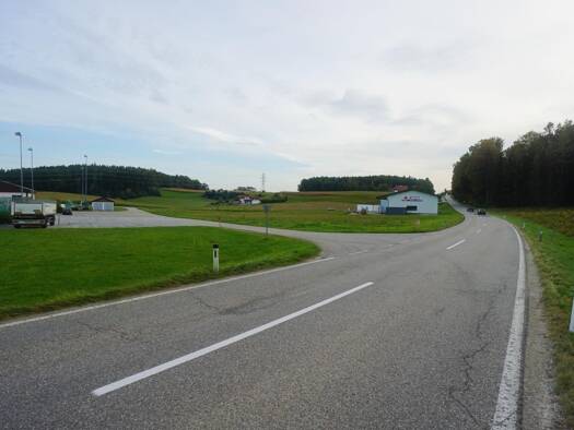 Gewerbegrundstück zum Kauf 900.000 € 8.223 m² Grundstück Geretsberg 5132
