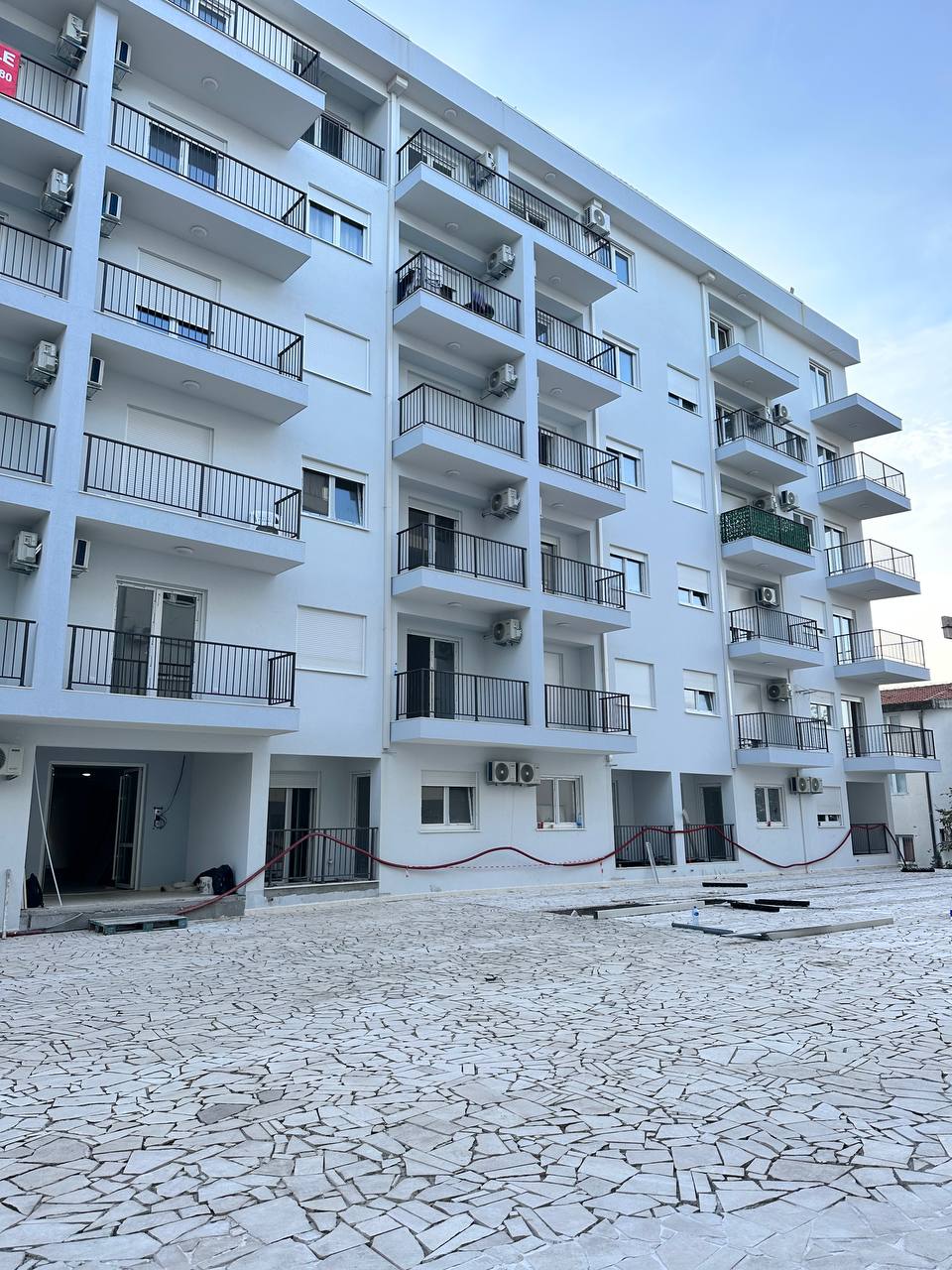 Wohnung zum Kauf provisionsfrei 119.000 € 1 Zimmer 45 m² Budva