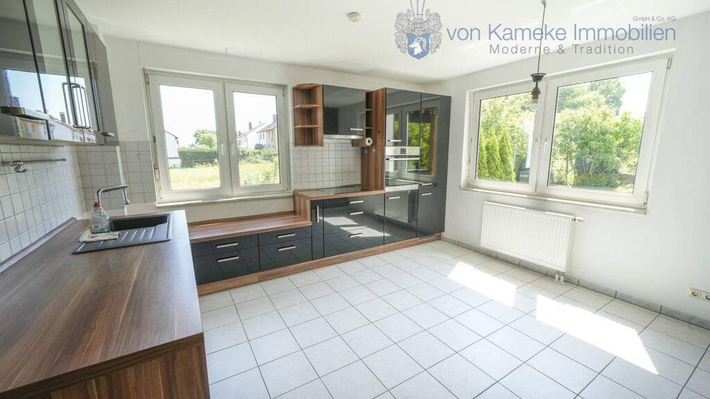 Großzügige 5-Zimmer-Wohnung in Erlangen-Kosbach mit Terrasse und Garten