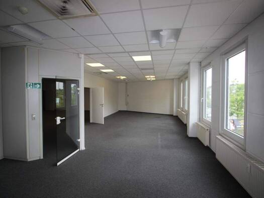 Bürofläche zur Miete 7 € 300 m² Bürofläche teilbar ab 20 m² Erbach Homburg 66424