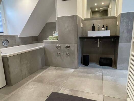 Büro zur Miete provisionsfrei 890 € 4 Zimmer 70 m² Bürofläche Laufamholzstraße 55 Mögeldorf Nürnberg 90482